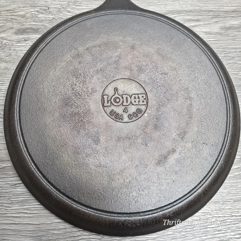 Vintage‎ LODGE Cast Iron Griddle Skillet - 90G 10-1/2